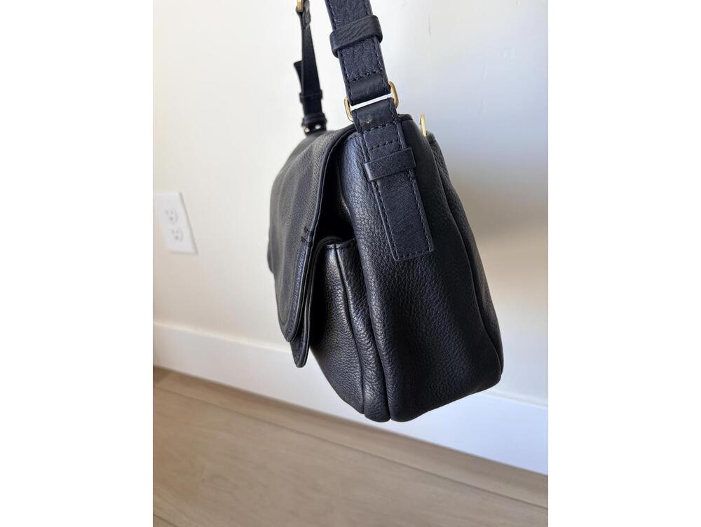 FOSSIL Peyton Double Flap Crossbody Messenger Bag Black pebbled Leather key - Picture 4 of 8